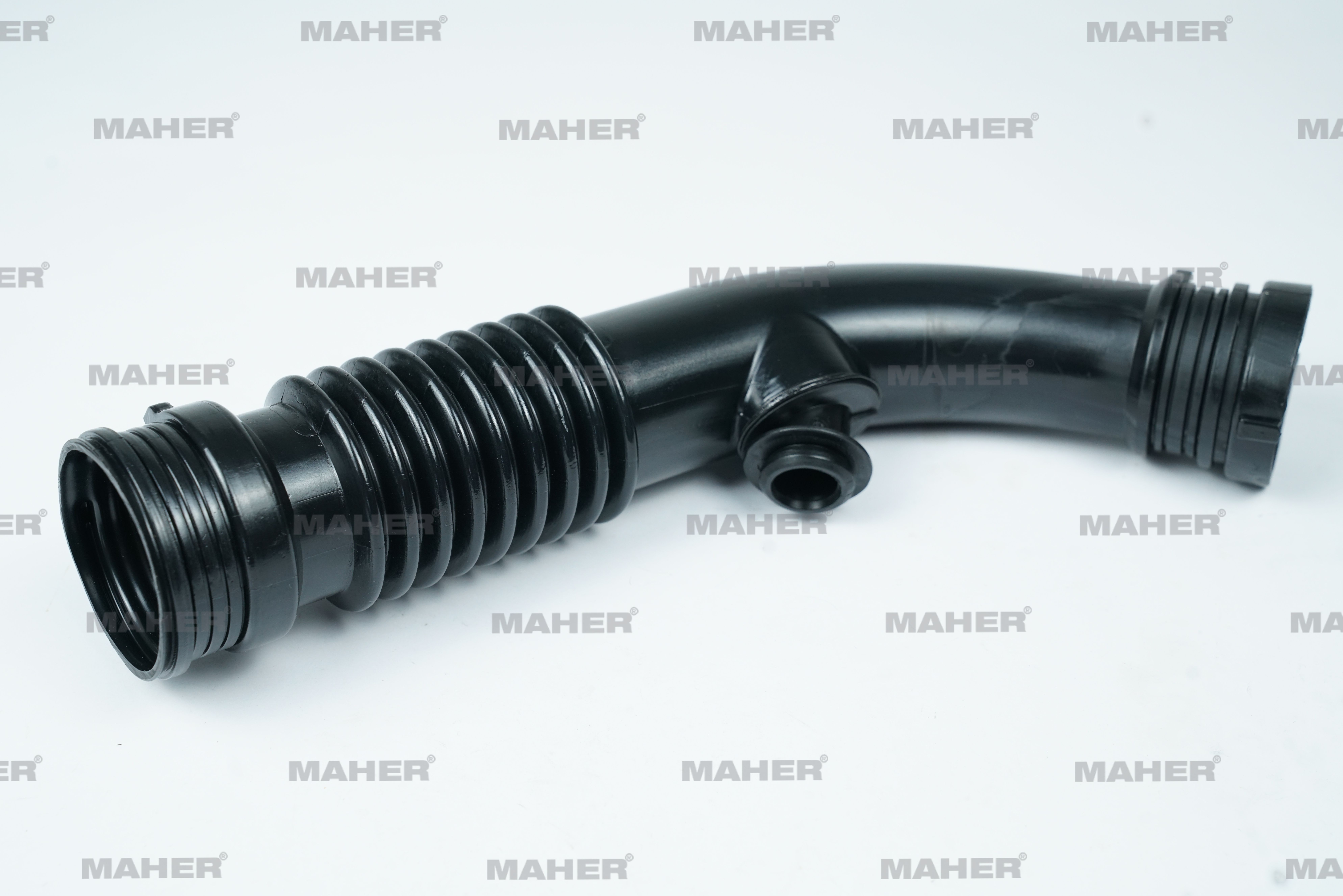 Renault Scenic Radyatör Hortumu Hortum Turbo OEM 8200218988 Renault Scenic Radyatör Hortumu Hortum Turbo OEM 8200218988